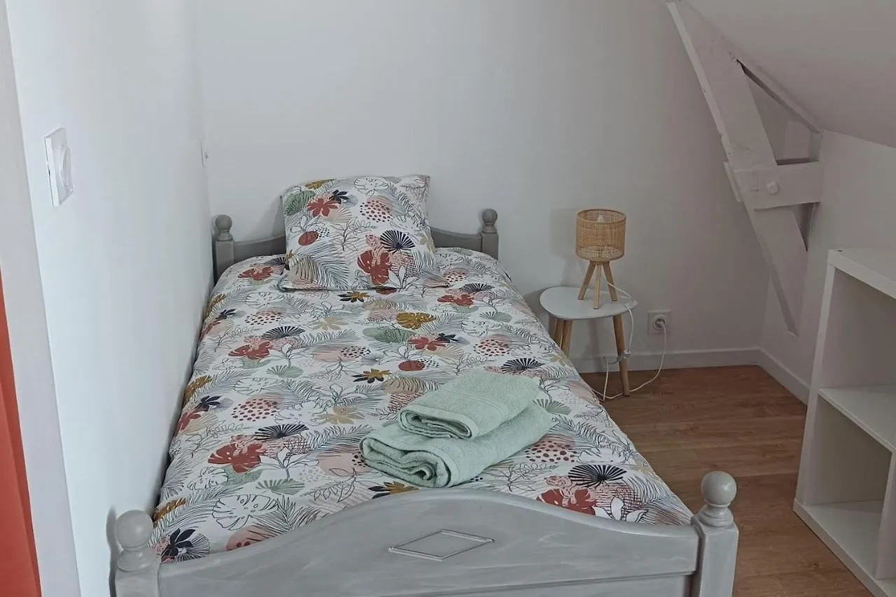 Holiday home Le Goh Reste, Agreable Maison De Campagne Locmaria-Grand-Champ