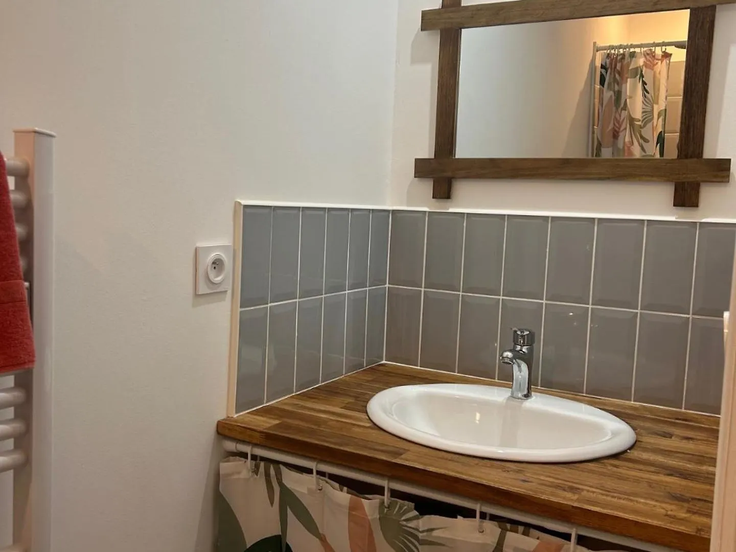 Holiday home Le Goh Reste, Agreable Maison De Campagne Locmaria-Grand-Champ France